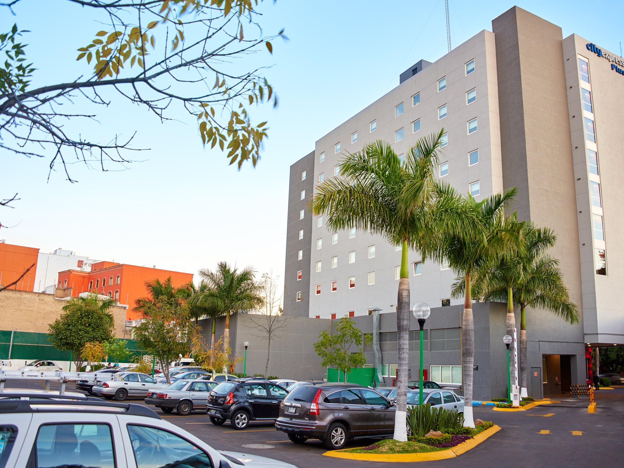City Express Plus By Marriott Guadalajara Expo Zapopan Exteriör bild