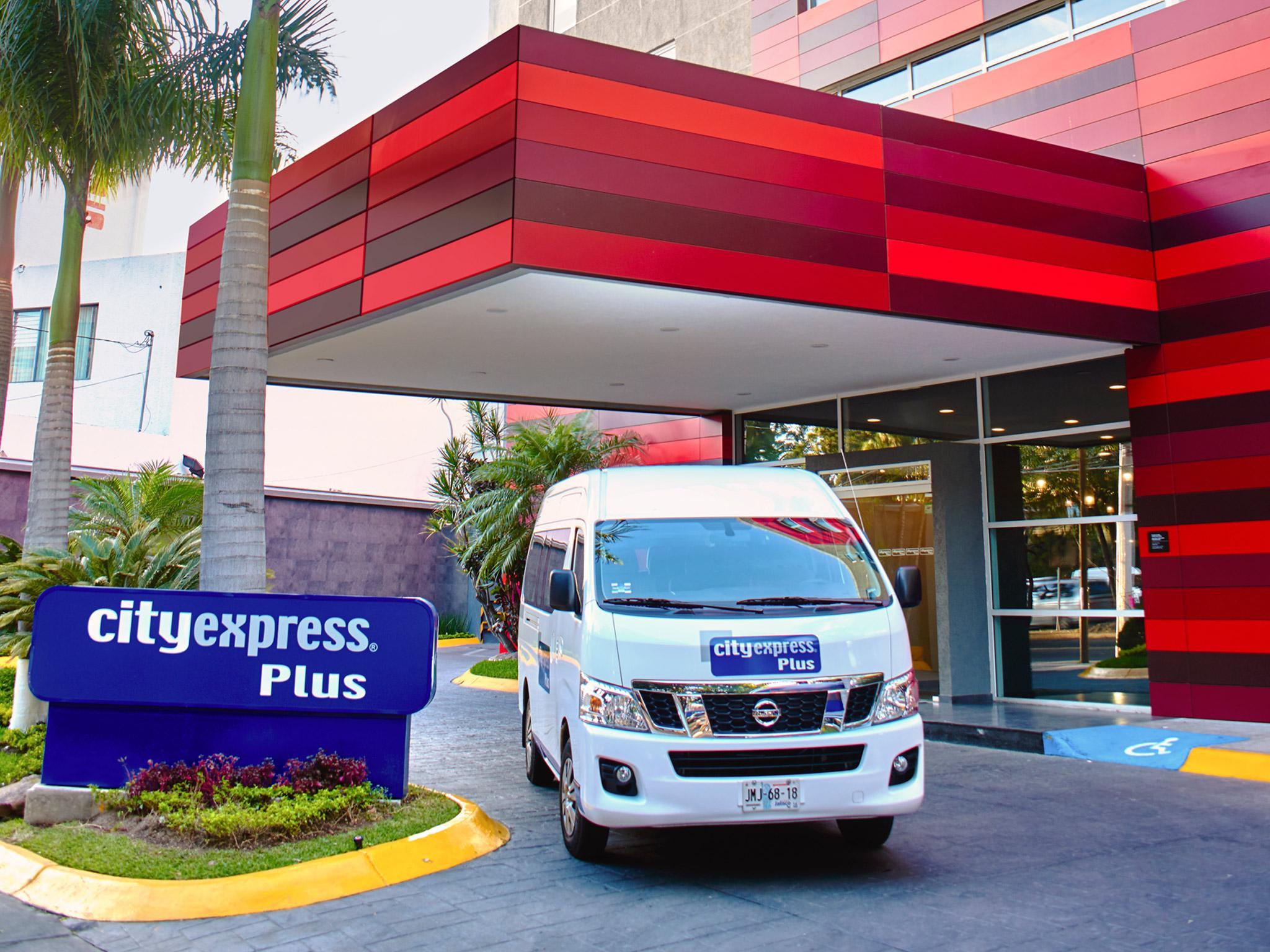 City Express Plus By Marriott Guadalajara Expo Zapopan Exteriör bild