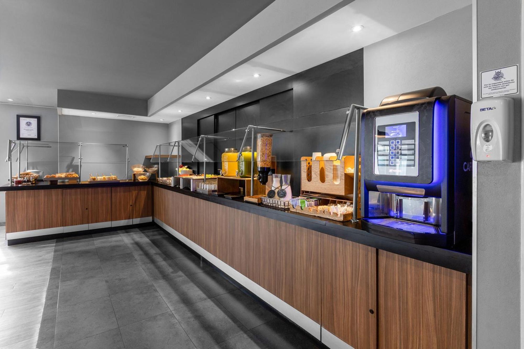 City Express Plus By Marriott Guadalajara Expo Zapopan Exteriör bild