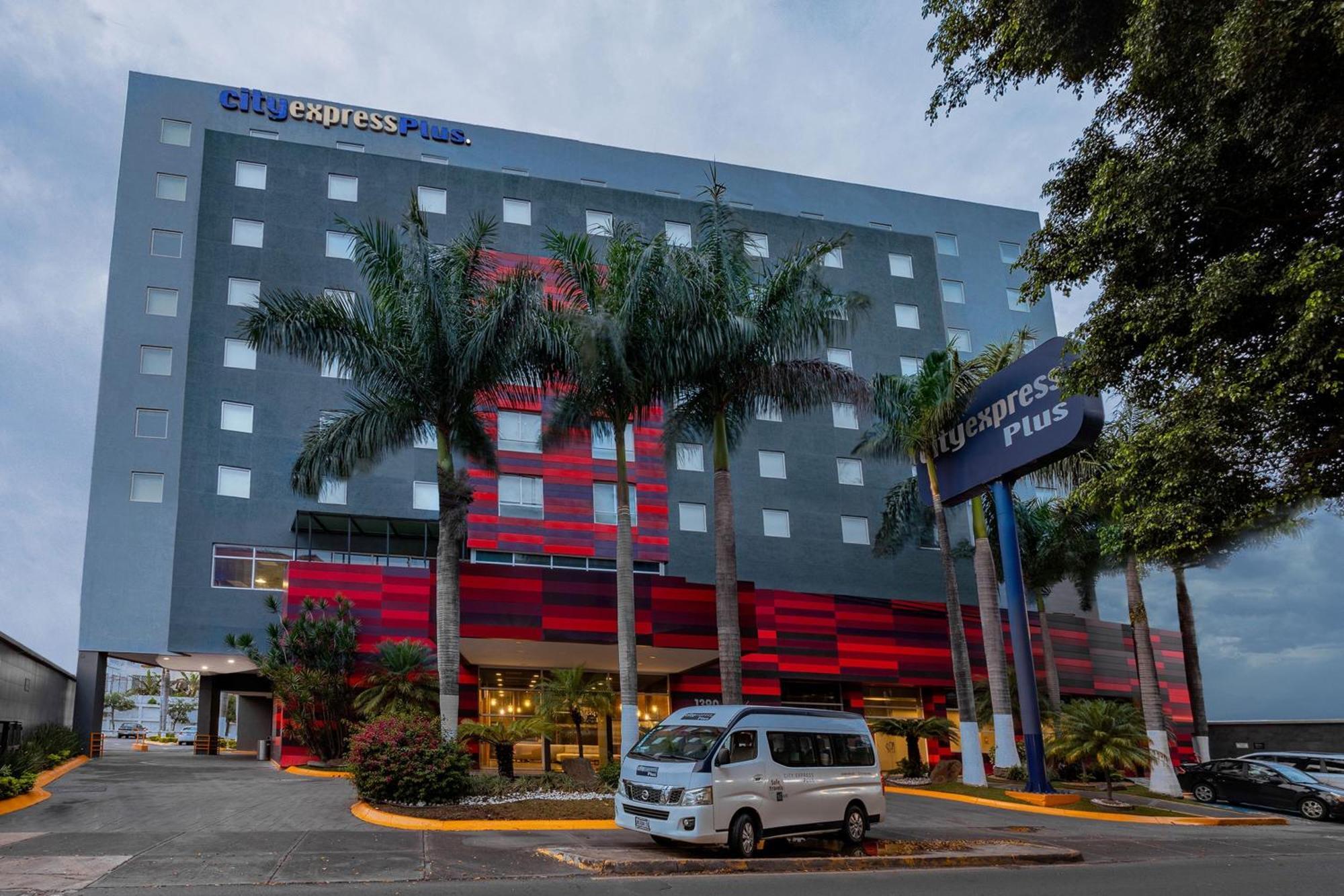 City Express Plus By Marriott Guadalajara Expo Zapopan Exteriör bild