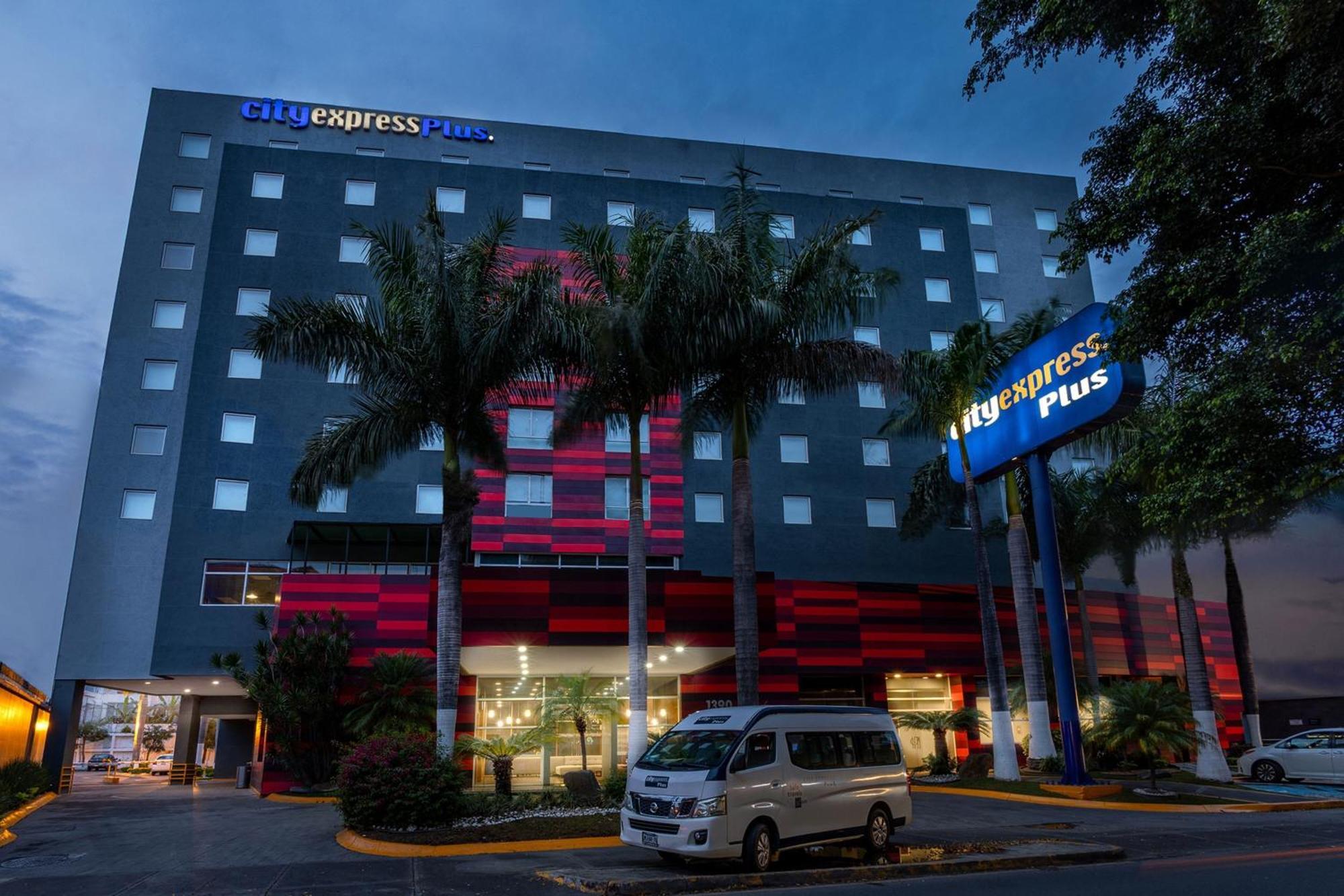 City Express Plus By Marriott Guadalajara Expo Zapopan Exteriör bild